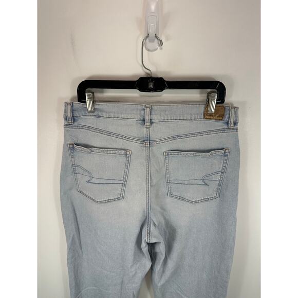 American Eagle Highest Rise Baggy Straight Jeans Size 16 X-Long Light Wash - Picture 13 of 14